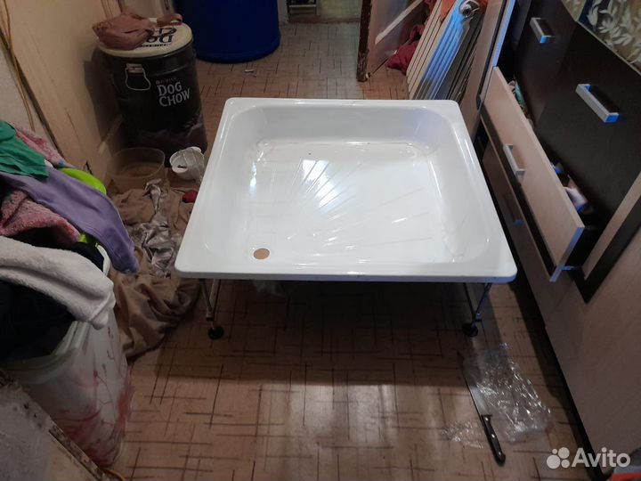 Душивой поддон 90на90