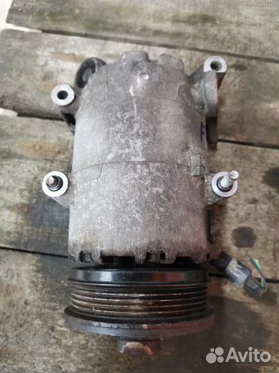 Компрессор кондиционера Ford Focus CB4 1.4-1.6