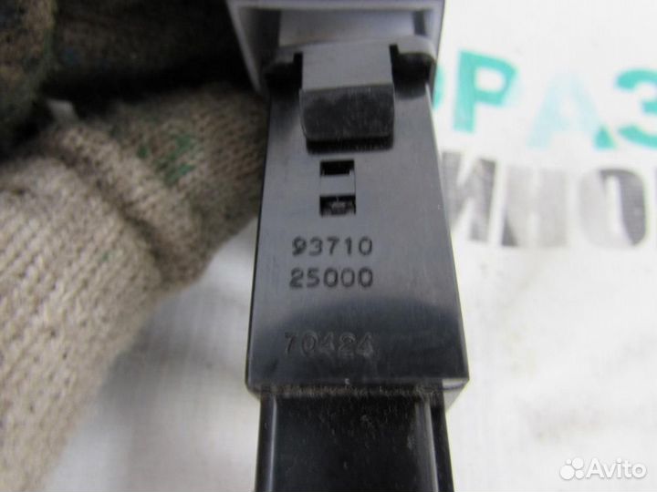 Кнопка обогрева заднего стекла для Hyundai Accent