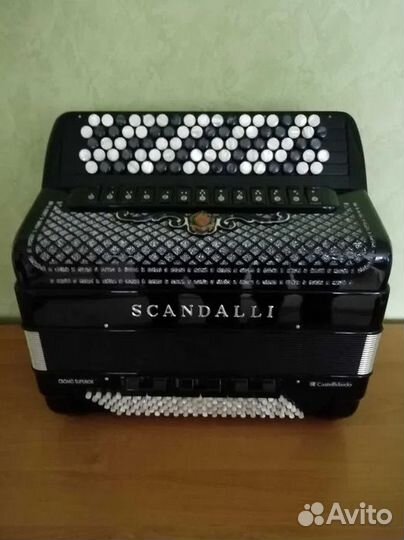 Баян scandalli cromo supereor
