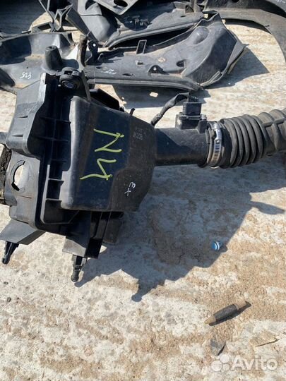 Корпус воздушного фильтра infiniti EX35