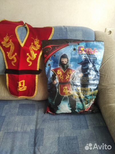 Толстовка на ребенка 10-12 лет