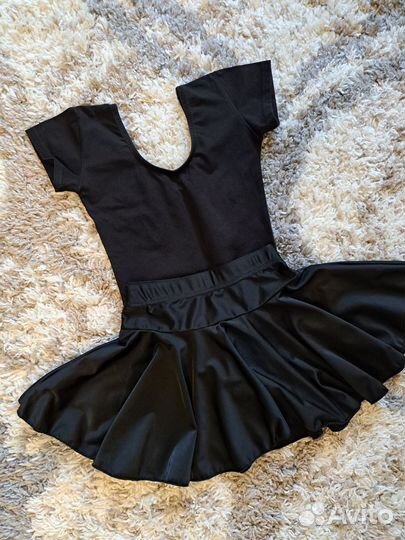 Купальник гимнастический 98 и юбка