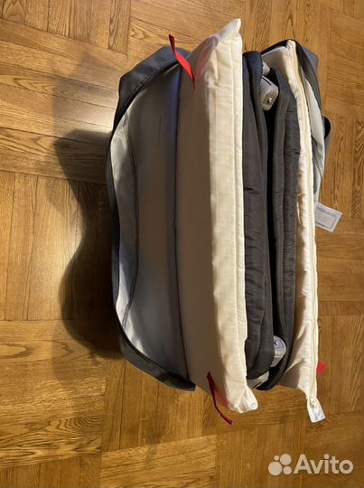 Манеж BabyBjorn Travel Cot Light