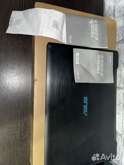 Ноутбук игровой Asus m570dd