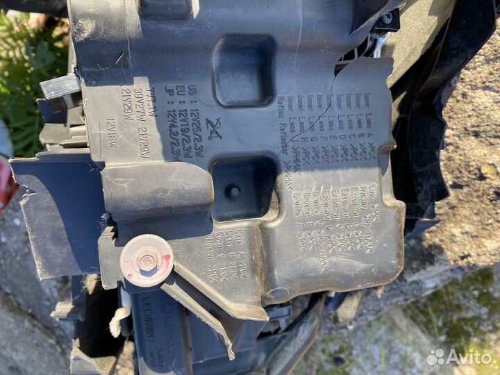 Фара левая lexus lx 570