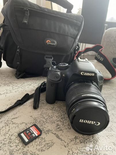 Зеркальный фотоаппарат canon 550d