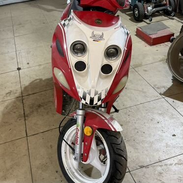 Hiker 50cc, 2014, 3 000 км