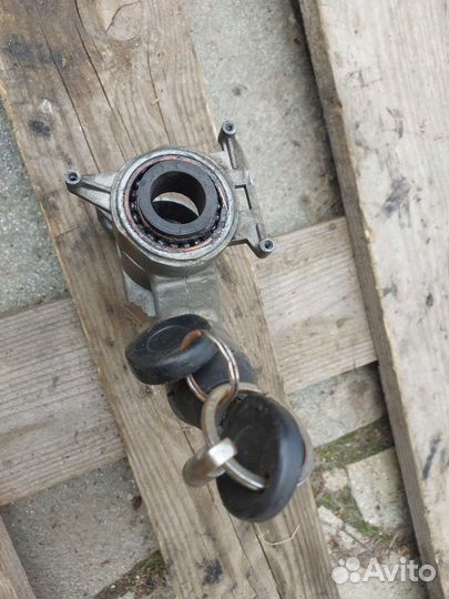 Рулевая колонка Замок зажигания VW passat b3