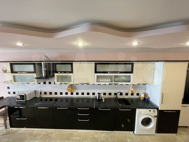 3-к. квартира, 150 м², 5/5 эт.