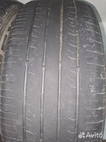 Nexen Classe Premiere CP672 215/60 R17 96H