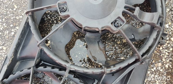 LADA Priora Вентиляторы Охлаждения Halla