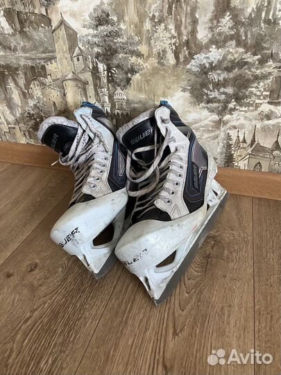 Хоккейные коньки bauer