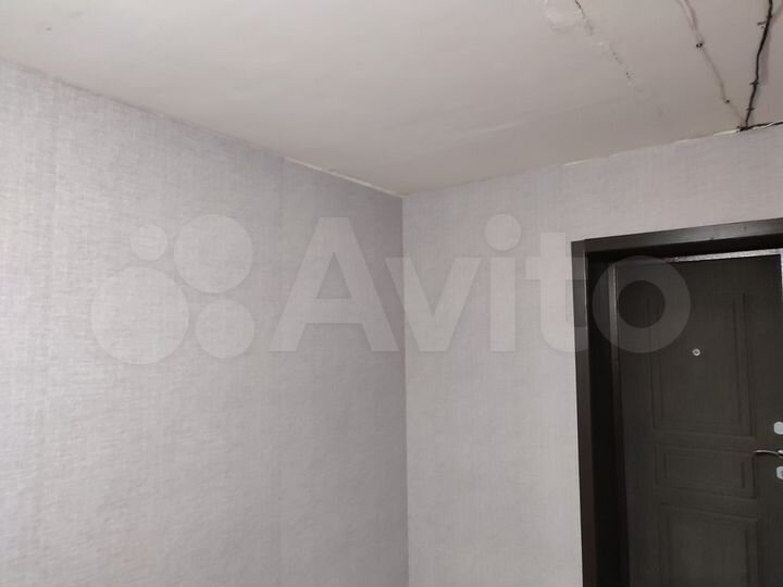 Комната 18 м² в > 9-к., 4/5 эт.