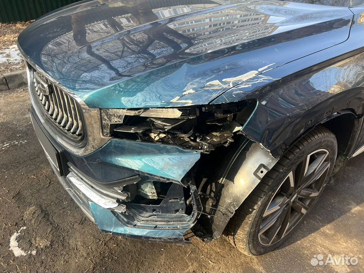 Geely Monjaro 2.0 AT, 2023, битый, 28 000 км