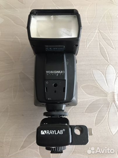 Фотовспышка raylab yongnuo speedlite yn460