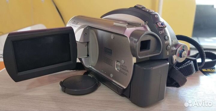 Видеокамера panasonic VDR-D220