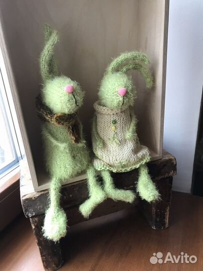 Новое. Панно Петроп и Укрушка,зайцы