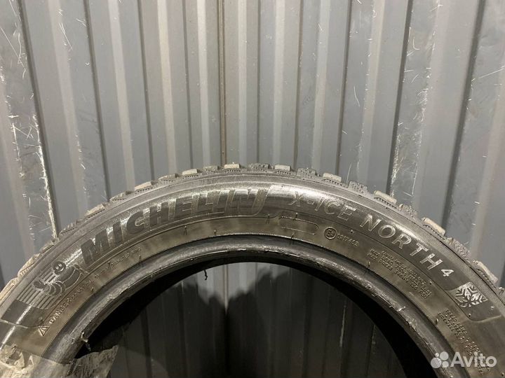 Michelin X-Ice North 4 215/55 R17 98T