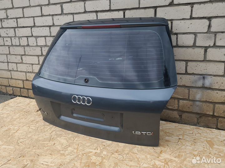 Крышка багажника Audi A4 B6 2000-2006
