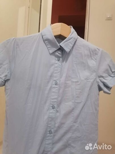 Школьная форма, голубая блузка,рубашка,синий жилет