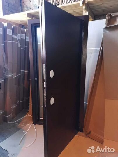 Входная термо дверь