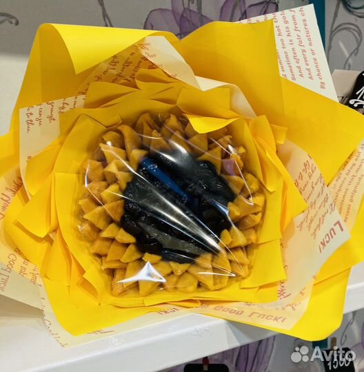 Подарки из шоколада орехов сухофруктов