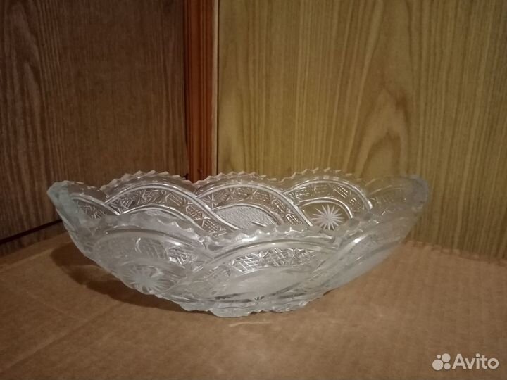 Хрустальная ваза 