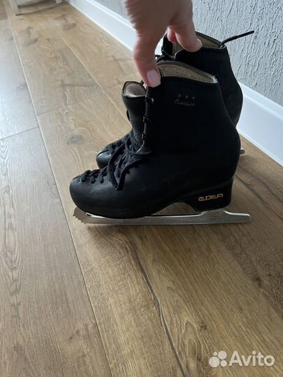 Фигурные коньки edea 230