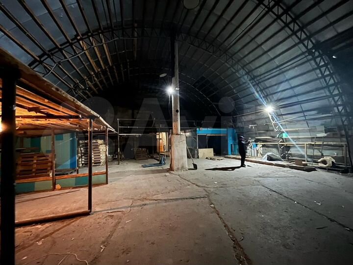 Склад, 440 м²