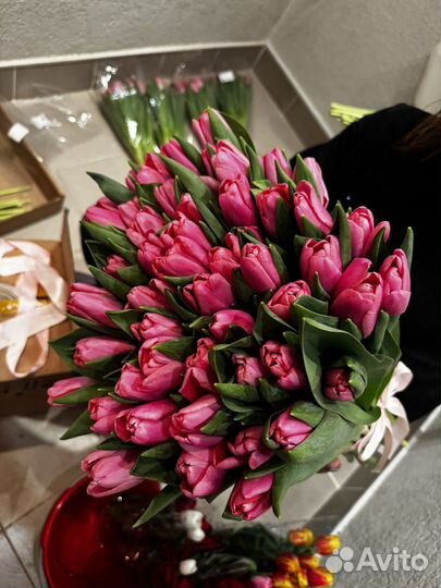 Тюльпаны к 8 марта букет