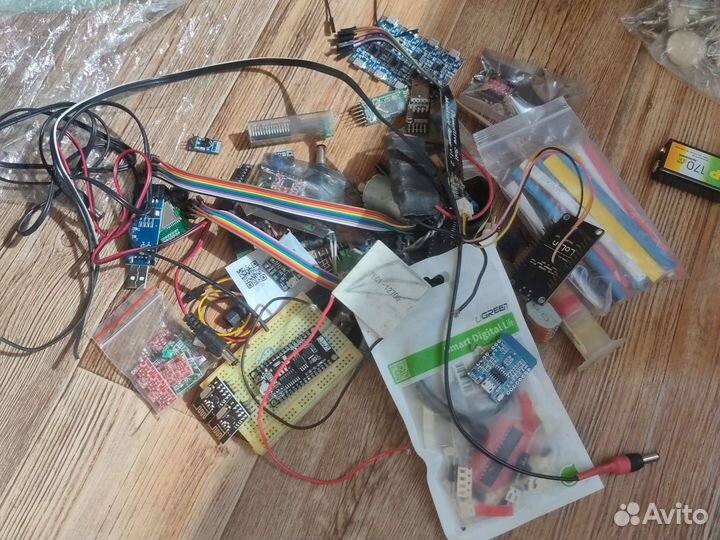 Электронные компоненты