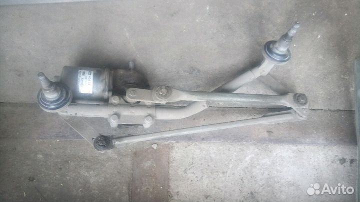 Трапеция стеклоочистителей для Ford Fiesta Fusion