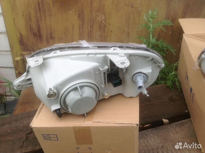 Фара правая lanos