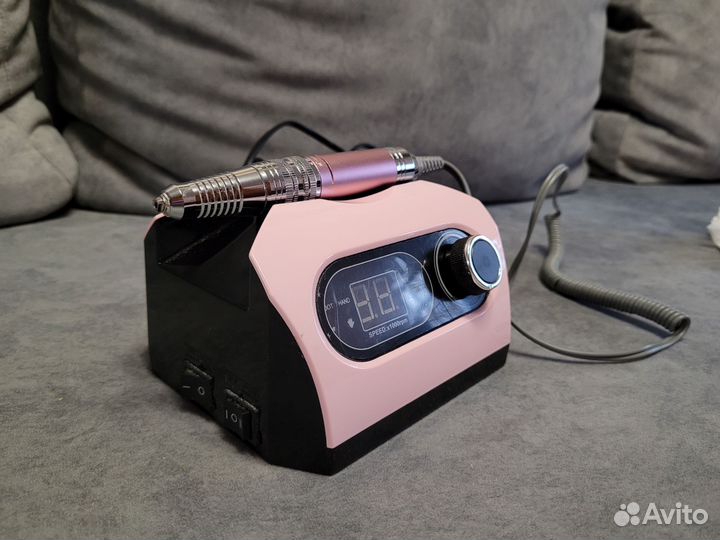 Аппарат для маникюра и педикюра