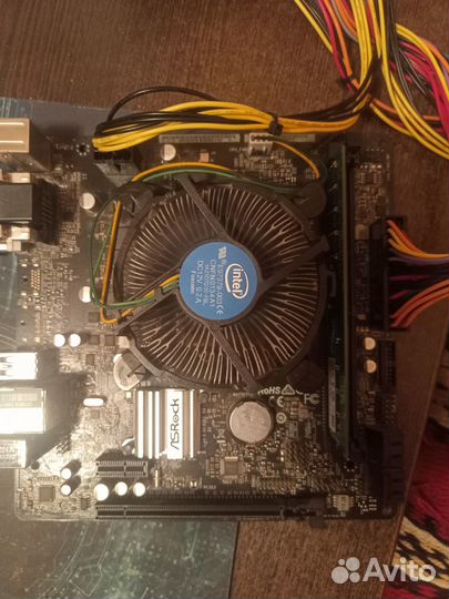 Связка Asrock H310CM-DVS+Celeron G4900+4 Gb+кулер