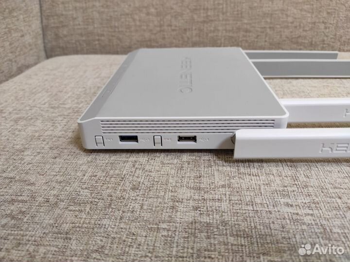 Роутер Keenetic Ultra (KN-1810)