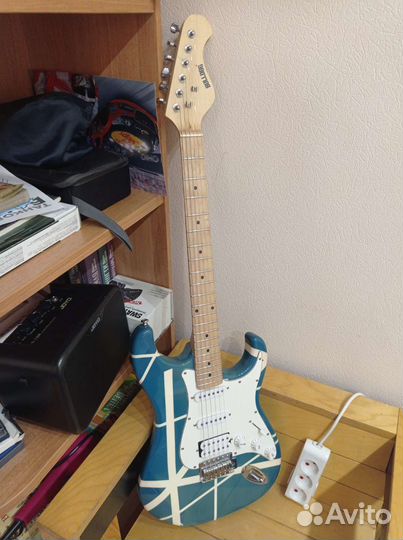 Электро гитара Bulldog с комбиком