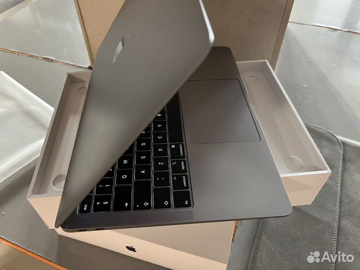 Apple macbook air 13 2018