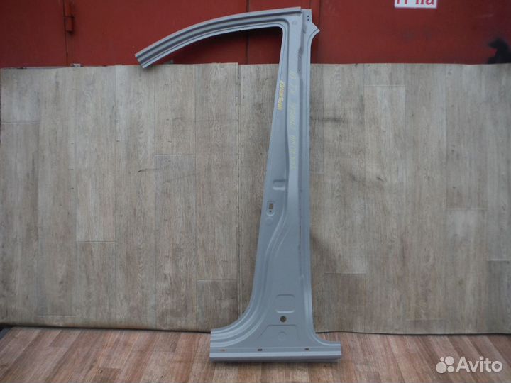 Боковина (Стойка кузова) левая Hyundai Starex H1