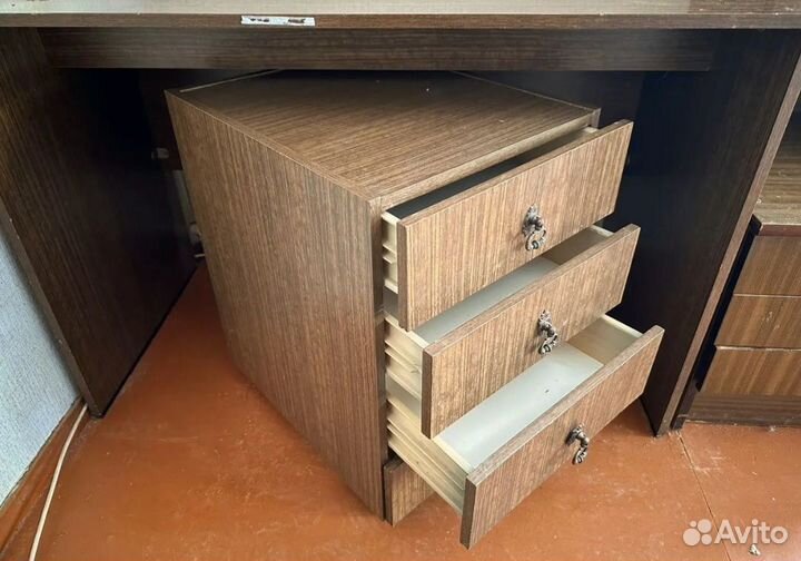 Письменный стол бу