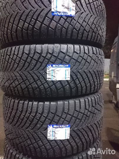 Michelin X-Ice North 4 SUV 255/45 R20 105T