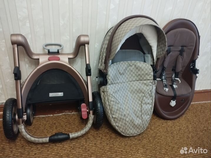 Прогулочная коляска 2 в 1