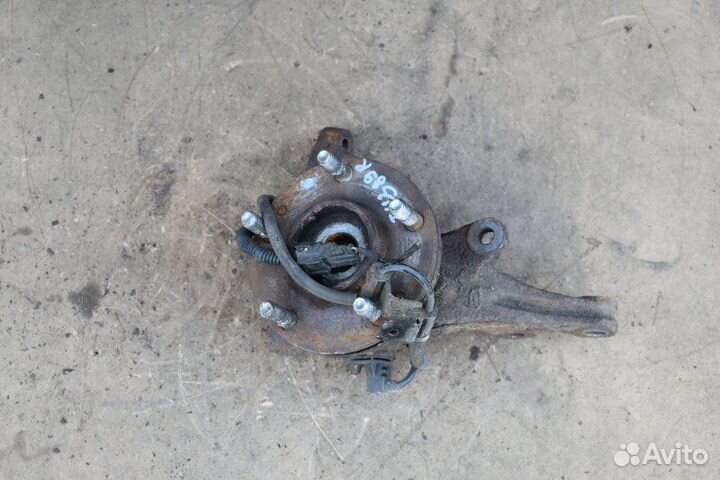 Кулак поворотный передний правый Hyundai I30 1