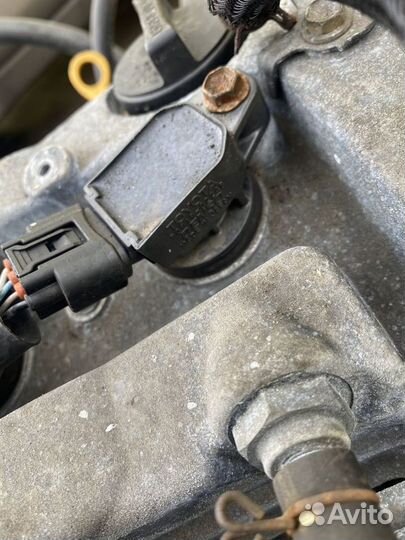 Катушка зажигания Toyota Avensis AZT250 AZT255 AZT