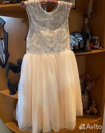 Платье вечернее