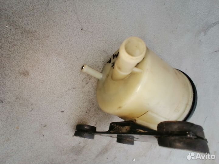 Бачок гидроусилителя Nissan Maxima (A32) 1994-2000