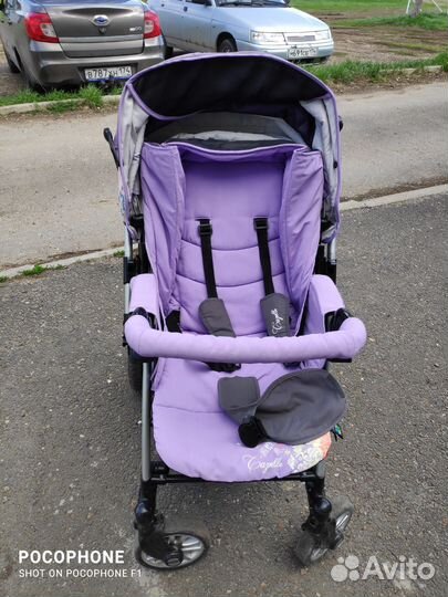 Прогулочная коляска