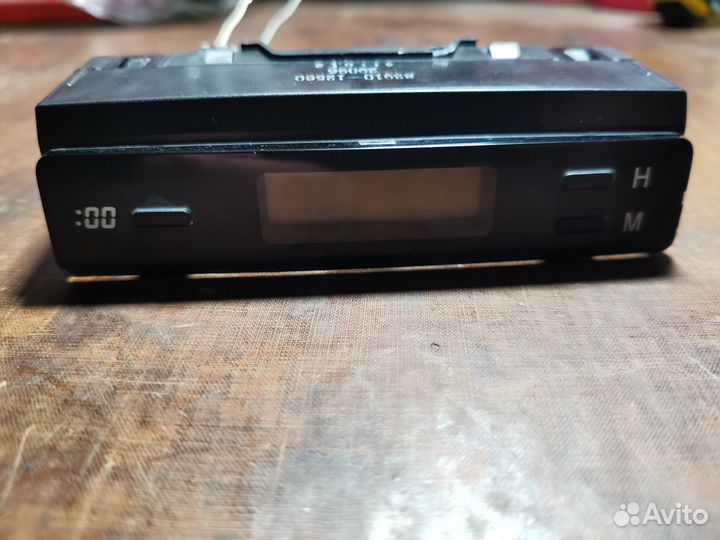 Часы для Toyota Corolla e120