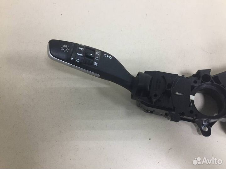 Переключатель подрулевой в сборе Hyundai Equus 200